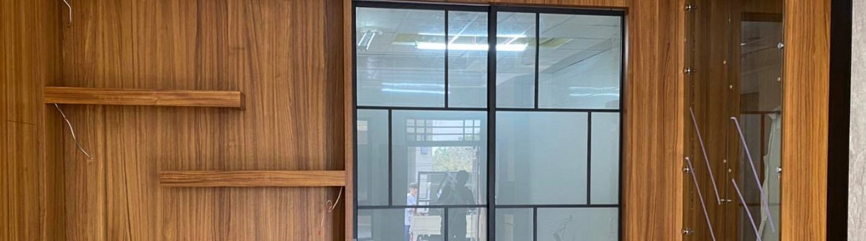 小瑜拉門 南投鋁框玻璃隔間 辦公室實績
